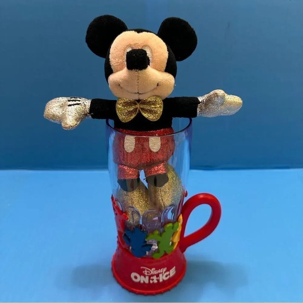 Disney on Ice Flashing lights cup